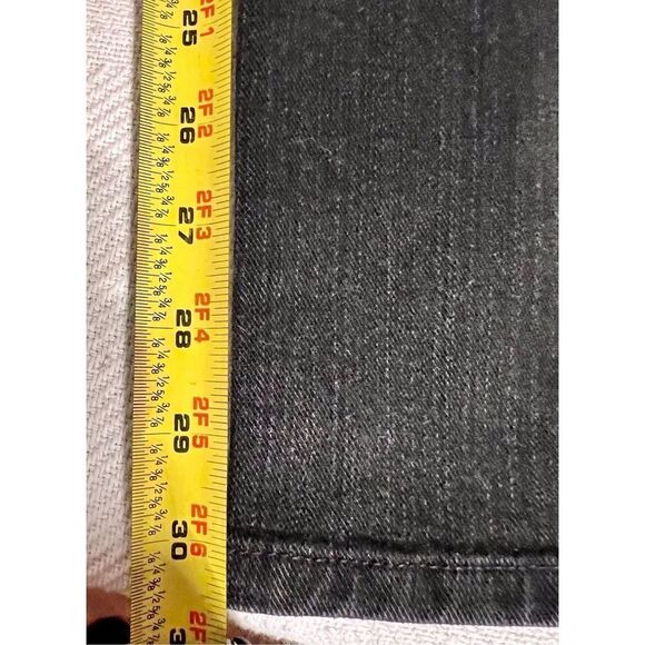 Chicos Platinum Black Wash Denim Jeans Womens Size 1.5 See Measurements - Picture 11 of 11